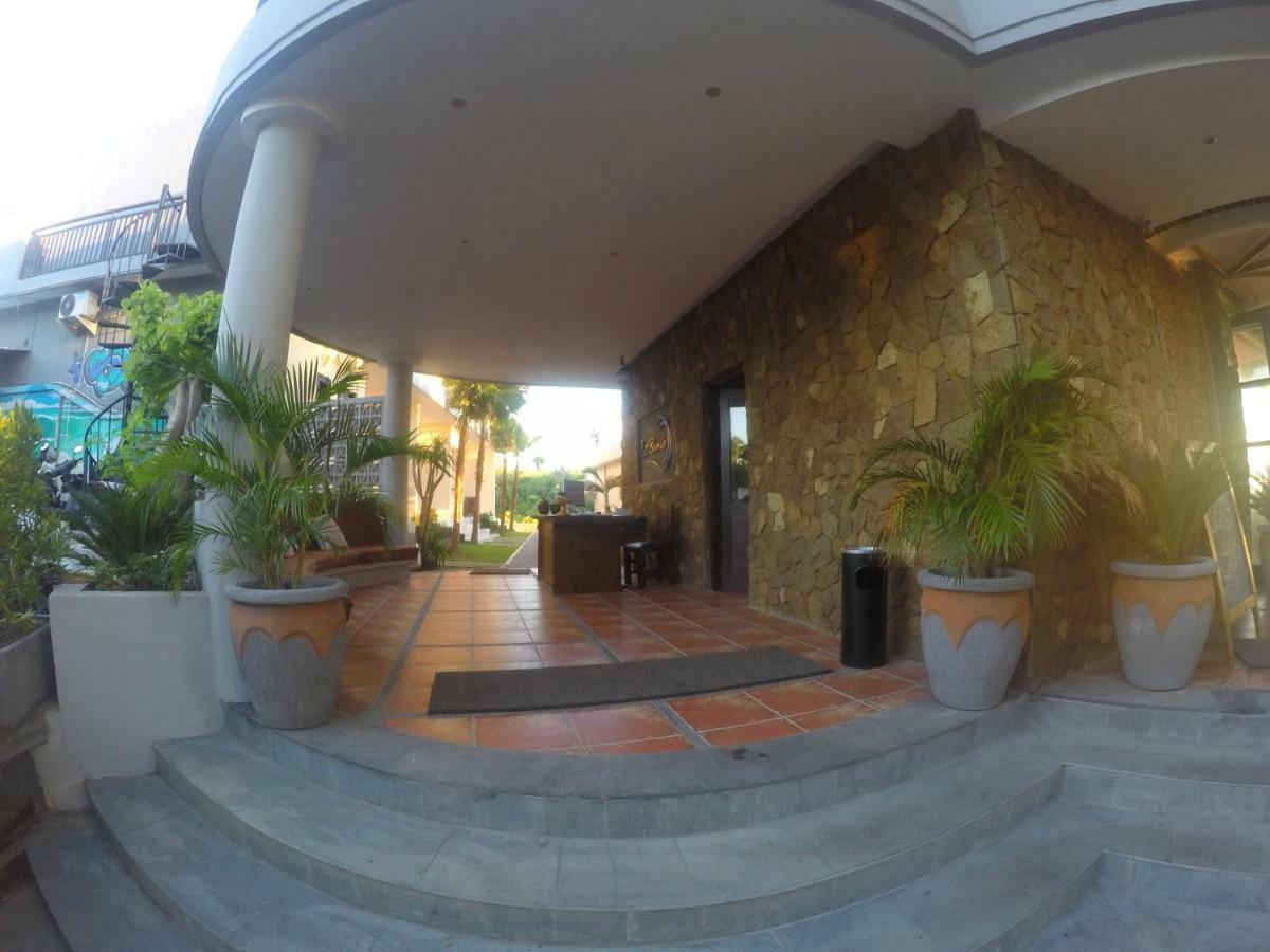 Hotel La Bomie Uluwatu By Bukit Vista Exterior foto