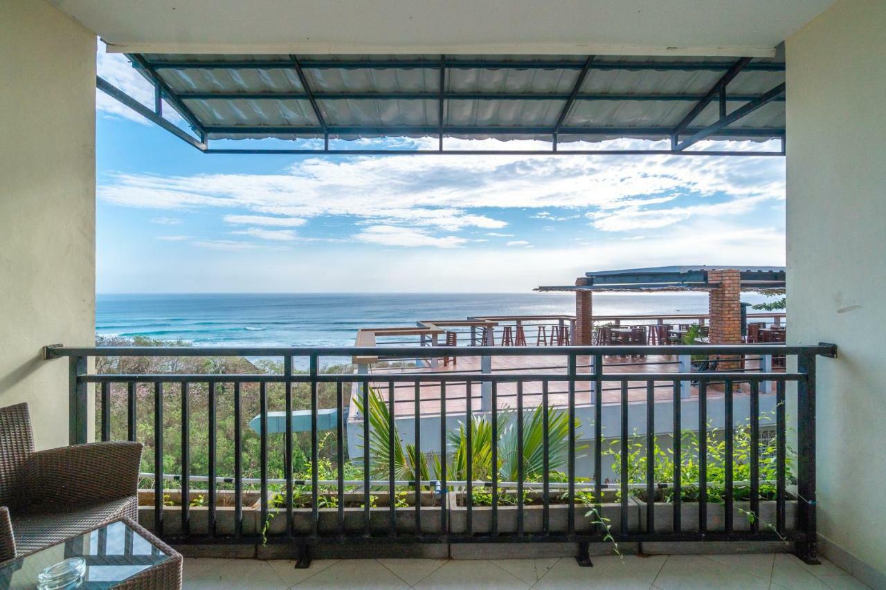 Hotel La Bomie Uluwatu By Bukit Vista Exterior foto
